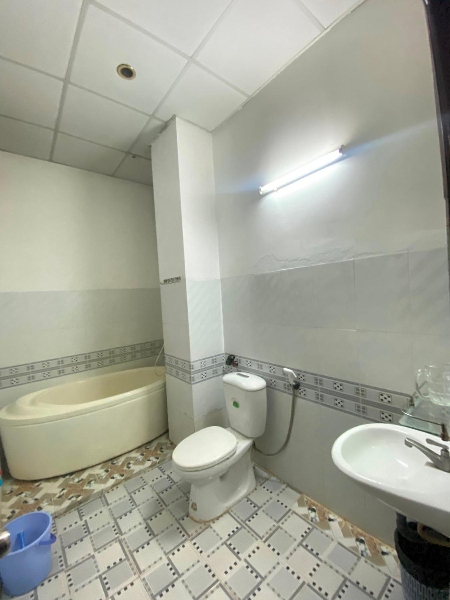 Hotel Khach San Kim Phung Ngan Cần Thơ Zewnętrze zdjęcie